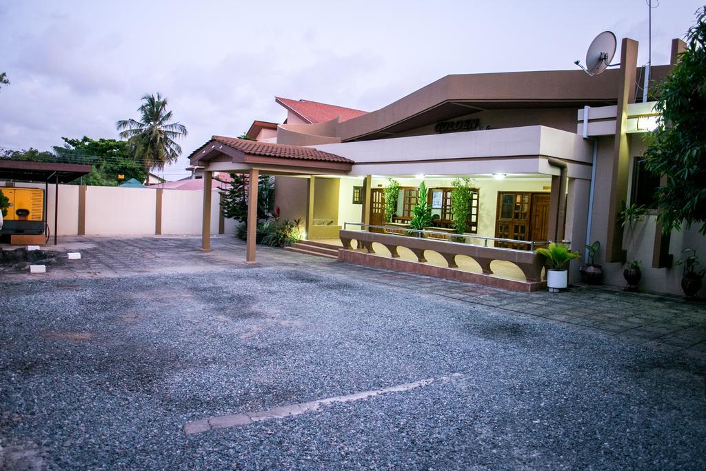 Golden Crest Lodge Bawaleshi ภายนอก รูปภาพ