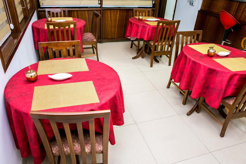 Golden Crest Lodge Bawaleshi ภายนอก รูปภาพ